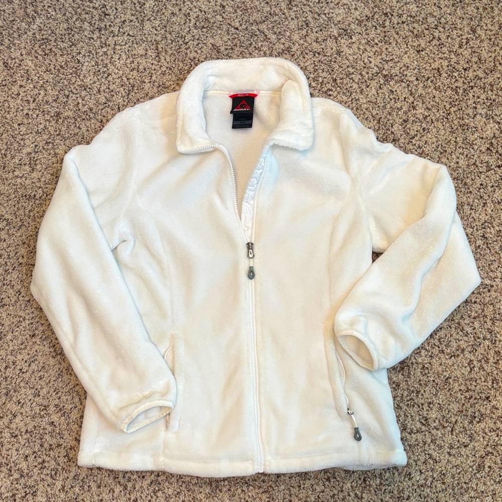 Gerry  Soft White Fleece Jacket with full zippered front